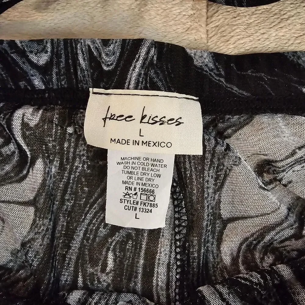 Free Kisses Sheer Mesh Marble Print 2 Piece Swim Cover Up Set L Black Gray NWT